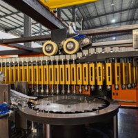 Máquina Automática de Alta Velocidad para Fabricación de Botellas, 4 Cavidades, Paso Ajustable