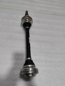Arbre de transmission d'occasion <span class=keywords><strong>Audi</strong></span> <span class=keywords><strong>R8</strong></span> avec joint homocinétique en alliage d'aluminium OE 420501204A - Product Image 3