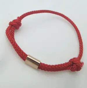 Neue neueste Modelle Minimalist Cord Custom ize Armband mit Name Logo Gravuren Edelstahl String Armband Schmuck