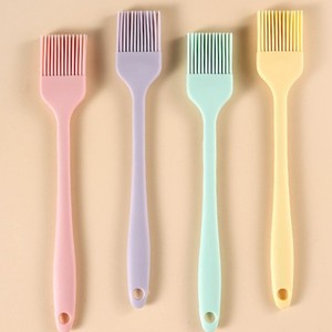 แปรงซิลิโคนสำหรับอบ ทนความร้อน ใช้กับเตาอบได้ ใช้กับเครื่องล้างจานได้ สำหรับทำเค้ก ขนมอบ ทำอาหาร บาร์บีคิว เกรดอาหาร อุปกรณ์ครัว - Product Image 2