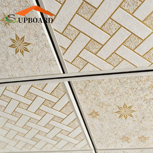 Plaque de plâtre indienne ignifuge de haute qualité, <span class=keywords><strong>faux</strong></span> <span class=keywords><strong>plafond</strong></span>, carreaux colorés, angle mural pour bureau et salon, planche de <span class=keywords><strong>plafond</strong></span> - Product Image 1