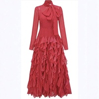 Robe à col foulard style royal français, à pois, coupe sirène, taille ajustée, avec fronces, de la collection Real Shot Heavy Industry
