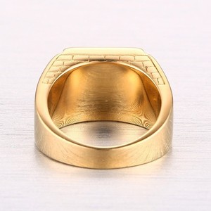Anillo de Sello para Hombre de Acero Inoxidable con Ónix Negro Cuadrado Incrustado, Banda Ancha Texturizada, Joyería de Dedo para Negocios con Personalidad - Product Image 4