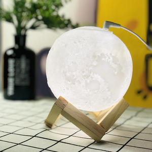 Humidificateur d'air USB à diffusion froide, design unique et innovant, avec arrêt automatique, 800 ml, diffuseur lunaire pour la maison - Product Image 4