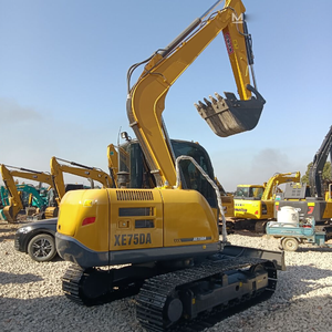 Nouvelle mini-excavatrice sur chenilles compacte XE75DA 7,5T à bras de balayage zéro, haute efficacité, puissante pour le terrassement agricole avec garantie d'un an - Product Image 2