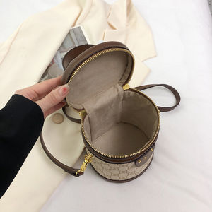 Bolso de Mano Redondo de PU de Alta Gama, Moderno y Suave, con Cierre de Cremallera, Forro de Poliéster, para Todas las Temporadas - Product Image 2