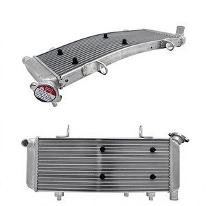 Convient au vieux réservoir d'eau CFMOTO State Guest 650 CF650J-2-3 CF650-6, radiateur à arc remis à neuf. - Product Image 1