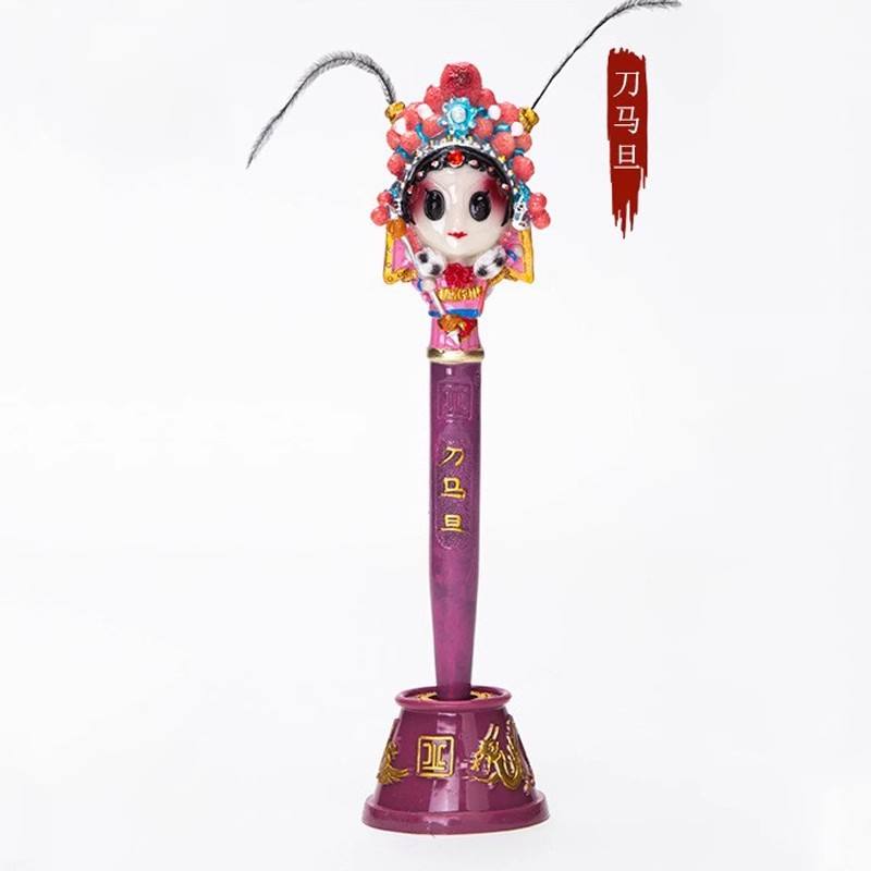 El papel de la guerrera rosa en la ópera tradicional