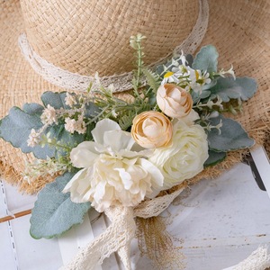Bouquet mural de fleurs artificielles CallaFloral avec roses pour la décoration intérieure, accessoires de mariage, tissu tissé en plastique CF01439 - Product Image 1