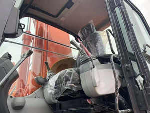 HITACHI รถตักตีนตะขาบ35Ton รถมือสอง ZX360 Zaxis350เครื่องจักรกลหนักมือสองของญี่ปุ่น - Product Image 6