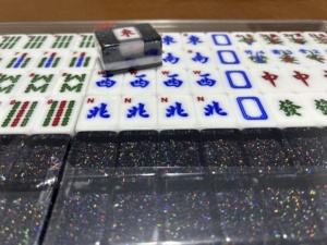 Tuiles de Mahjong Fengzhuang/Lazhuang de luxe classiques modernes en acrylique <span class=keywords><strong>noir</strong></span> et or scintillant, durables, 144 tuiles + 4 tuiles fleurs - Product Image 5