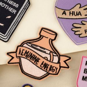 Patch brodé thermocollant en sergé pour la Fête des Mères, pour vêtements et chapeaux - Product Image 4