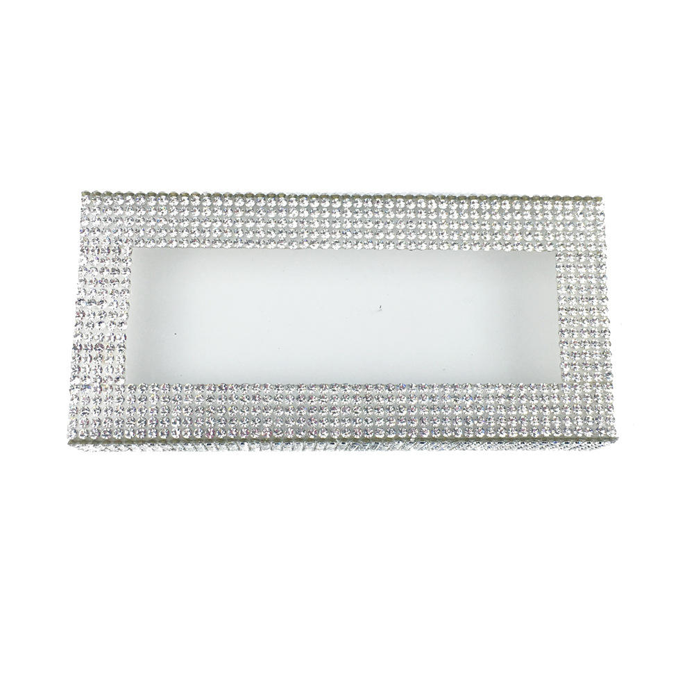 Silver diamond plastick box