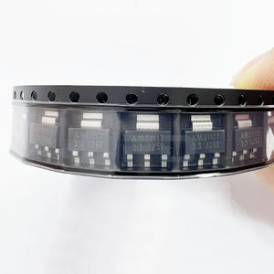 AMS1117-3.3V SOT-223 Regulator tegangan LD1117S3.3 Regulator tegangan dudukan permukaan IC 3.3V 1A 4Pin Regulator LDO AMS1117-<span class=keywords><strong>3.3</strong></span> - Product Image 4