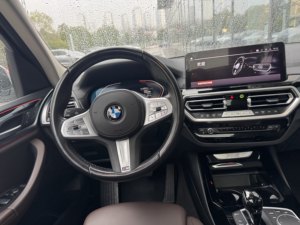 <span class=keywords><strong>BMW</strong></span> X3 2023 Usata, SUV di Lusso di Medie <span class=keywords><strong>Dimensioni</strong></span>, XDrive25i M Sport AWD 8AT, Sistema XDrive AWD, Maneggevolezza Dinamica - Product Image 2