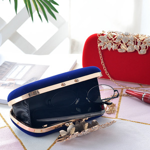 European and American Style Rhinestone Leaf Design Velvet Bag Evening Clutch Dress Bag Cheongsam Crossbody Bag for Women - Product Image 1