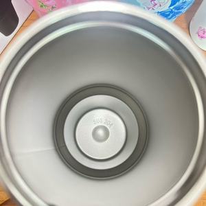 30oz in acciaio inox <span class=keywords><strong>Thermos</strong></span> <span class=keywords><strong>tazza</strong></span> con ghiaccio portatile auto <span class=keywords><strong>tazza</strong></span> di <span class=keywords><strong>caffè</strong></span> 304 bottiglia sottovuoto per regali d'affari all'aperto - Product Image 4