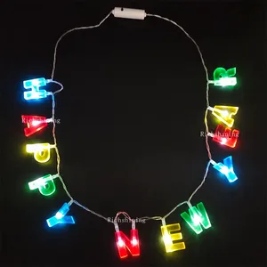 Frohes neujahr LED-Halsband Anhänger LED Herzlichen Geburtstag Weihnachten Brief Wörter glühende Halskette für Party-Dekoration