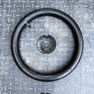 Cámara de Aire para Motocicleta KUMA 3.00-17 de Caucho Butilo, Cámara de Aire de Alto Rendimiento para Motocicletas de Calle y Deportivas, Fabricada en Vietnam - Product Image 1