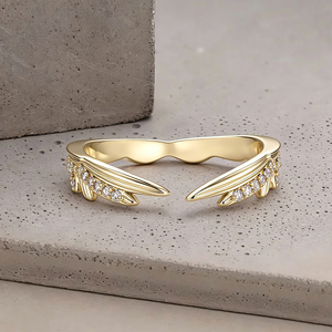 Bague en diamant en forme d'aile, or 10 carats, sertie pavé, bijoux de fiançailles modernes unisexes - Product Image 3