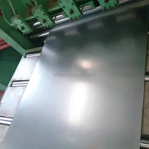 סין גלי Dx51d 0.18 יריעת קירוי פלדה מגולוונת בעובי 1.2 מ""מ יצרני מפעל ספקי מתכת