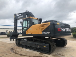 Excavatrice sur chenilles Poclain HX220HD 20 tonnes, modèle National II, avec pièces de rechange et composants clés en Algérie - Product Image 2