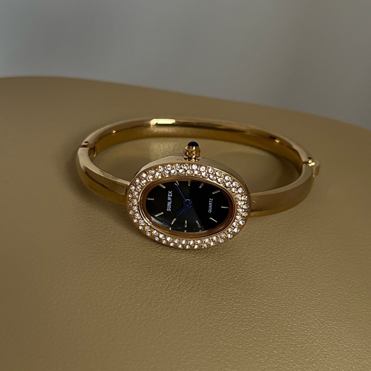 Gold Black Drill
