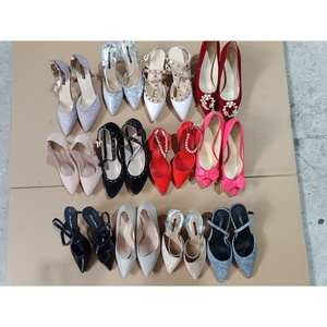 Zapatillas deportivas de segunda mano de alta calidad para hombre, estilo casual, de marca china. - Product Image 3