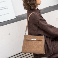 Vente en gros de produits en ligne, sacs à main pour femmes, sacs à main en cuir de créateurs, sacs à main en daim pour femmes, sacs à main de luxe
