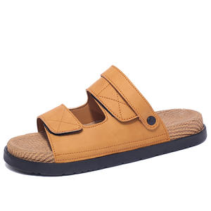 Chaussons d'intérieur pour hommes, antidérapants, à semelles épaisses, avec rembourrage insonorisant, chaussons à semelle souple pour hommes - Product Image 4