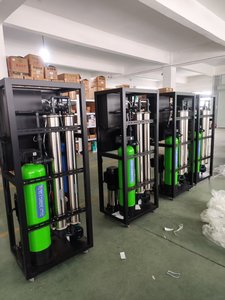Machine de purification d'eau multi-étages 500 litres par heure, système RO autonettoyant avancé pour <span class=keywords><strong>restaurant</strong></span> - Product Image 4