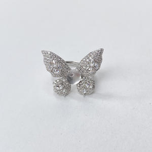 แหวนเปิดรูปผีเสื้อลอยน้ำหยกโฟมจีนใหม่สวยงาม ประดับเพชรเต็มวง ทำจากเงินแท้ S925 - Product Image 5