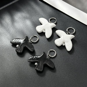 Collana a catena lunga alla moda elegante e Versatile colomba della pace in stile bianco semplice ciondolo alla moda con ciondolo alla moda - Product Image 4