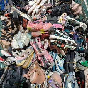 Sandalias Usadas para Niños al por Mayor, Compra al por Mayor de Sandalias Infantiles de Segunda Mano con Todo Tipo de Estilos - Product Image 4