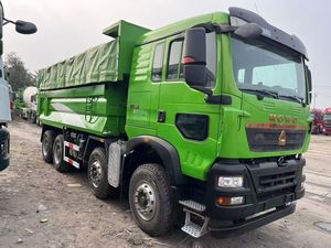 Camión Volquete HOWO de Servicio Pesado, Cabina Verde, Vehículo de Construcción y Transporte en Venta, Disponible en Stock en Buenas Condiciones - Product Image 3