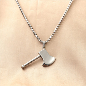 Collier pendentif hache en acier inoxydable pour homme, style rétro punk, design géométrique 12071 - Product Image 1