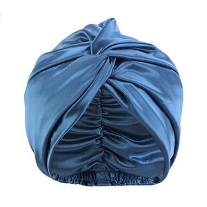 Turban enveloppant les cheveux en <span class=keywords><strong>satin</strong></span> soyeux pour femmes élégant design torsadé <span class=keywords><strong>bonnet</strong></span> <span class=keywords><strong>de</strong></span> <span class=keywords><strong>nuit</strong></span> respirant et pour le voyage <span class=keywords><strong>ou</strong></span> la fête - Product Image 2