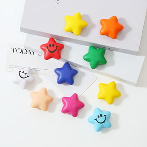ลูกบอลบีบลดความเครียดรูปดาวห้าแฉก PU สโลว์รีบาวด์ สีสันสดใส ทำจากโฟมฟองน้ำ ของเล่นบีบคลายเครียด - Product Image 1