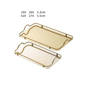 Plateaux de service décoratifs de luxe en <span class=keywords><strong>acier</strong></span> inoxydable or nordique moderne avec poignées - Product Image 6