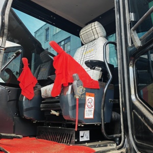 Oferta Especial: Excavadora de Orugas Usada SANY SY365H de 36.5 Toneladas, Excavadora Pesada China para Minería con Motor Diésel Isuzu 6HK1 Confiable - Product Image 3