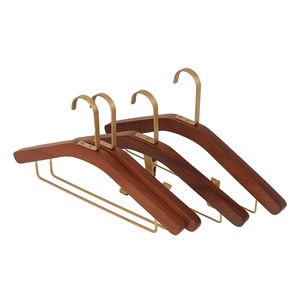 Porte-vêtements <span class=keywords><strong>en</strong></span> <span class=keywords><strong>bois</strong></span> massif noyer noir pour la maison, support antidérapant et sans trace pour chambre à coucher - Product Image 3