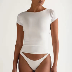 Vêtements de sport personnalisés extensibles dans les 4 sens pour femmes, hauts de yoga actif à manches courtes et au bas du dos, t-shirts de sport de compression souples et ajustés - Product Image 1