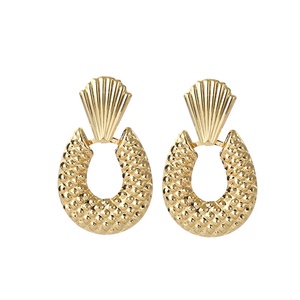 Pendientes geométricos de moda europea y americana de Jingciren Boutique, pendientes sencillos y exagerados, elegante embalaje en caja de regalo - Product Image 5