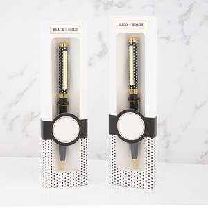 Hermoso Bolígrafo Metálico con Diseño de Puntos, Elegante Juego de Bolígrafos en Negro y Dorado, Personalizable con Logotipo en Color - Product Image 3