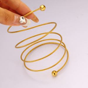 Gelang kabel logam berlapis emas wanita Fashion 2024 baru tahan air Oem kapasitas kustom menerima pabrik - Product Image 5