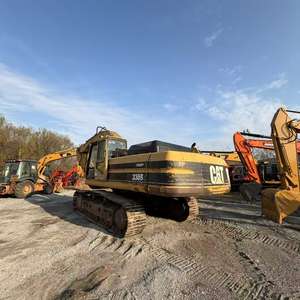 Excavadora Hidráulica de Orugas Caterpillar CAT330BL/CL/D de 30 Toneladas, Modelo 2023, Origen Japón, con Motor y Bomba, Pintura Original - Product Image 3