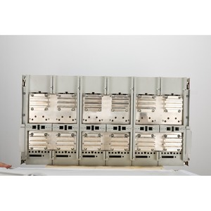 Disjoncteur à air A-BB E6H4000 D LSIG 4P FHR 690V 100kA/160kA 4000A 6300A 3P Type Fixe pour Distribution d'Énergie Industrielle - Product Image 4