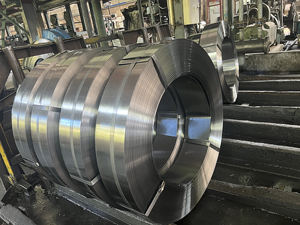 CK75 <span class=keywords><strong>Acier</strong></span> au carbone C75S Bandes d'<span class=keywords><strong>acier</strong></span> banda de acero de hoja de sierra de cinta templada y templada - Product Image 6