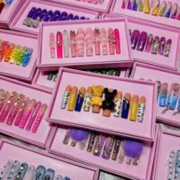 Échantillon Gratuit – Ongles Press-On de Luxe Faits Main en Acrylique, Strass Scintillants, Embouts d'Ongles de Marque, Faux Ongles Artificiels