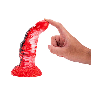 Dildo in Silicone Rosso Fatto a Mano per Donne, Giocattoli Sensuali per Adulti Realizzati con Silicone Liquido Sicuro per il Corpo - Product Image 4